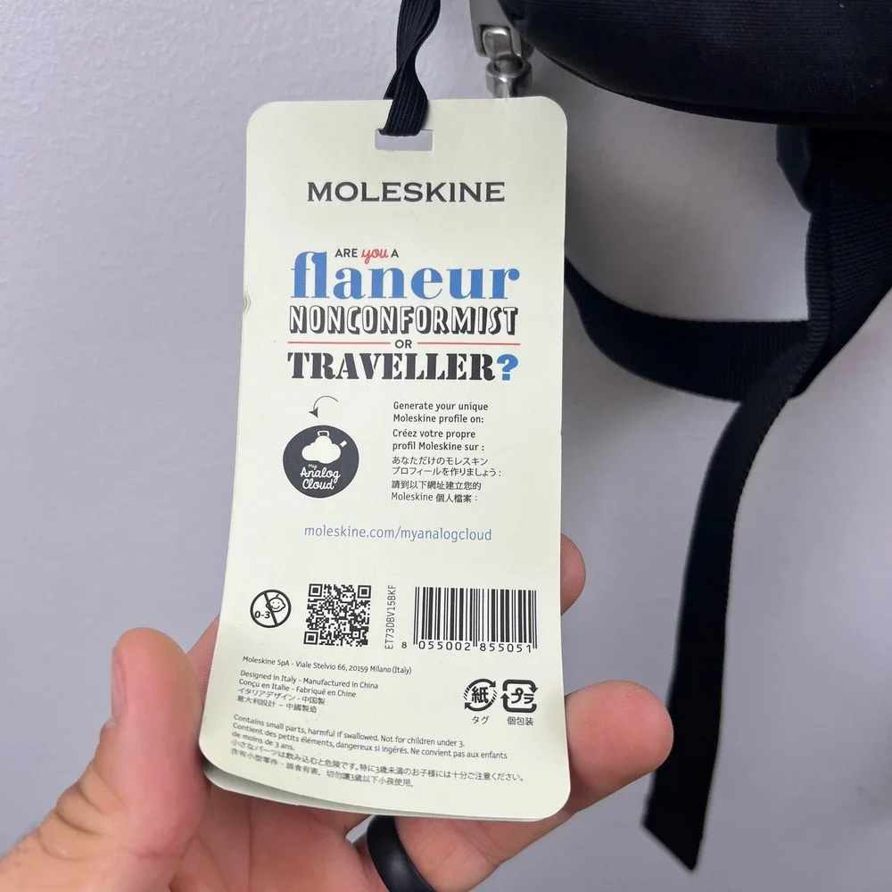 Moleskine ID Vertical Device Bag 15.4